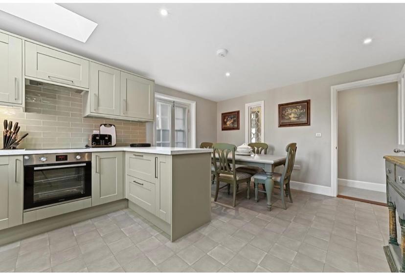 119 Northgate St - Delightful One Bedroom Apartment With Fantastic Living Space Bury St. Edmunds Exteriér fotografie